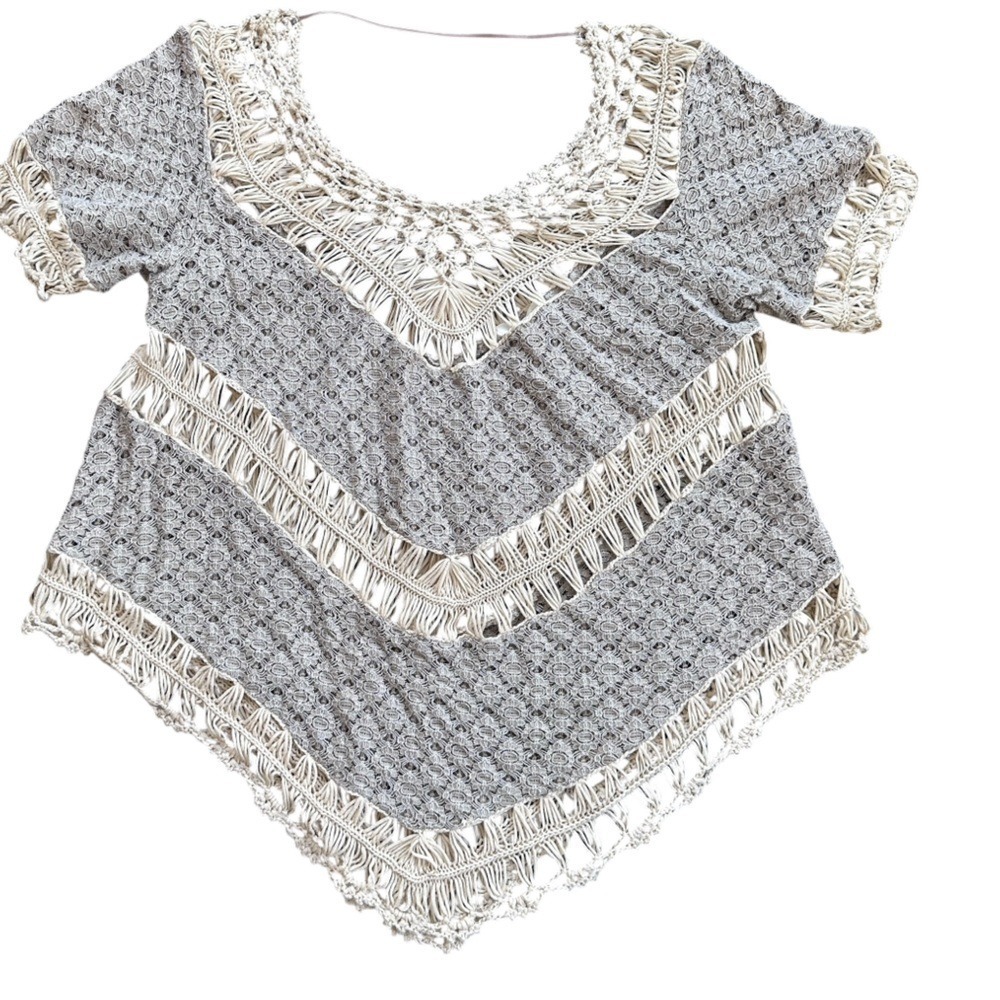 Umgee Hippie Boho Daisy Jones Beige & Ivory Open Weave Lace Crochet Fringed Top